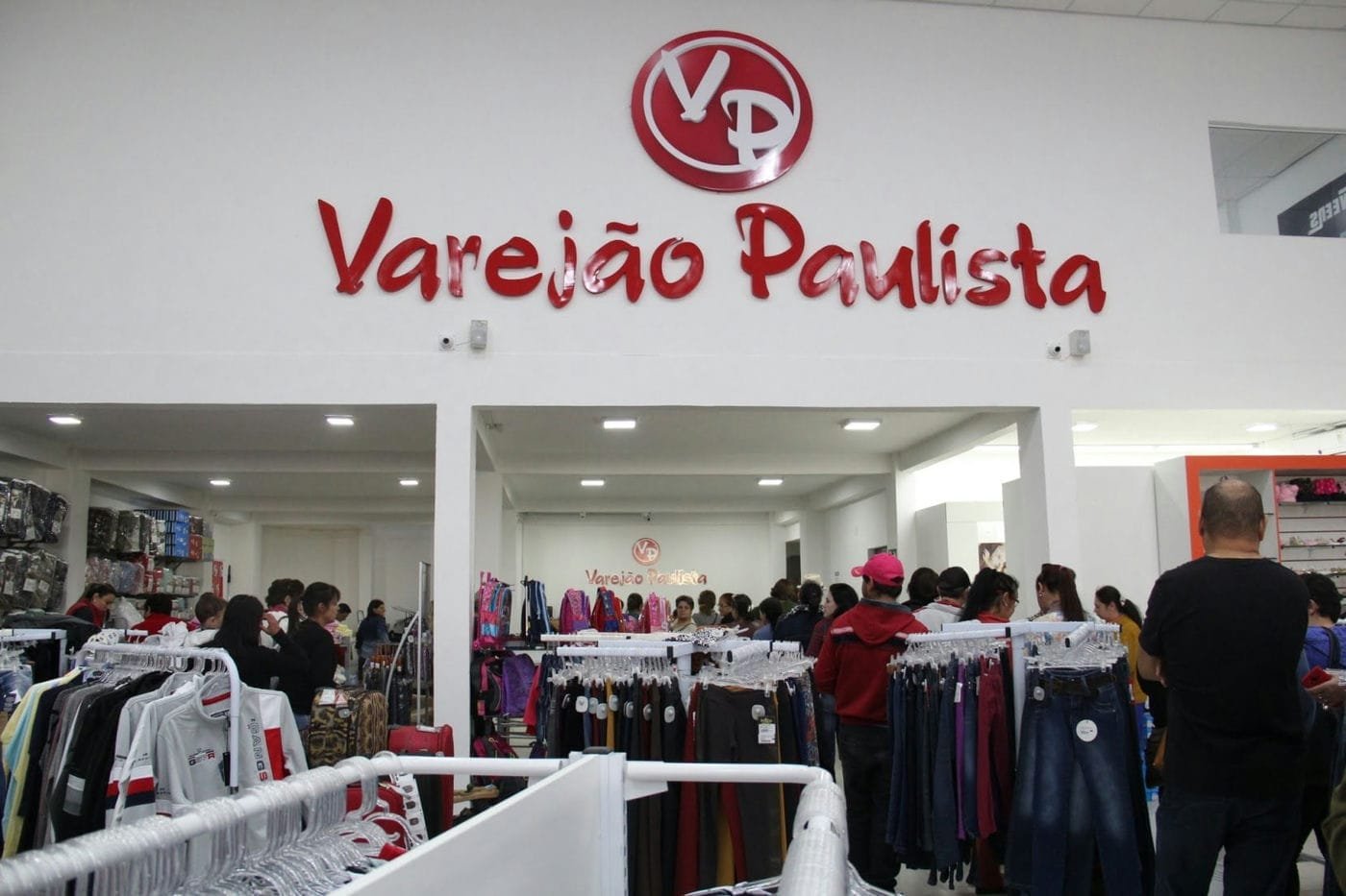 Varejão Paulista inaugura nova loja em Carazinho