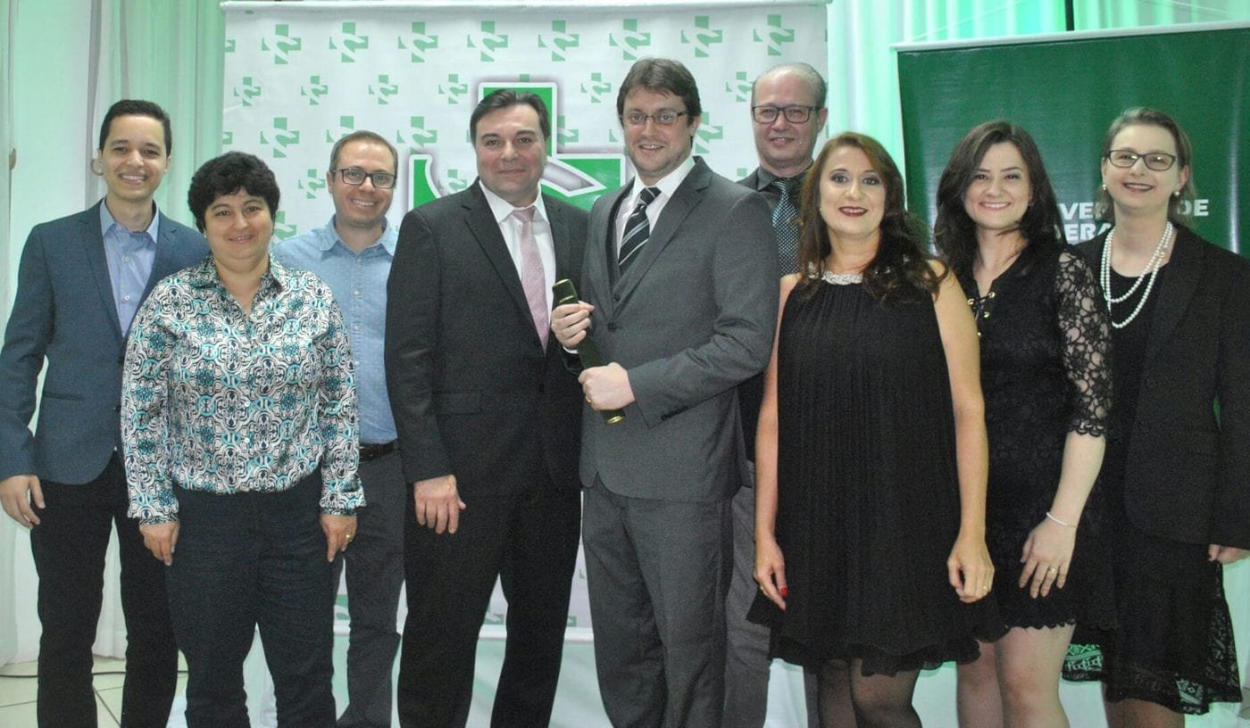 Hospital de caridade e UFFS formam segunda turma de residência médica