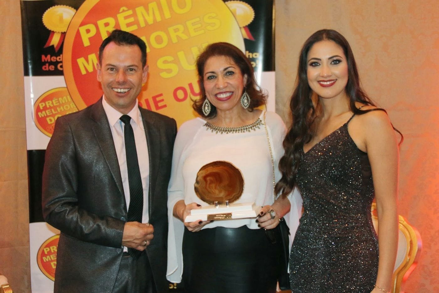Entrega do prêmio Melhores do Sul – Série Ouro aconteceu neste fim de semana em Passo Fundo