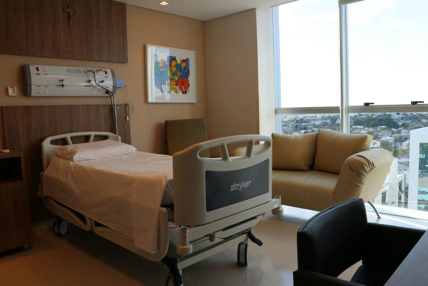 Hospital São Vicente Unidade Uruguai inaugura ampliação de 30 novos leitos