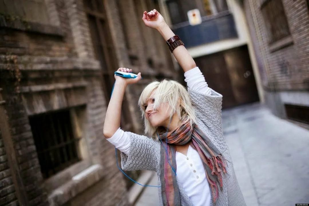 TIRE ESSE MONSTRO DO SEU ARMÁRIO