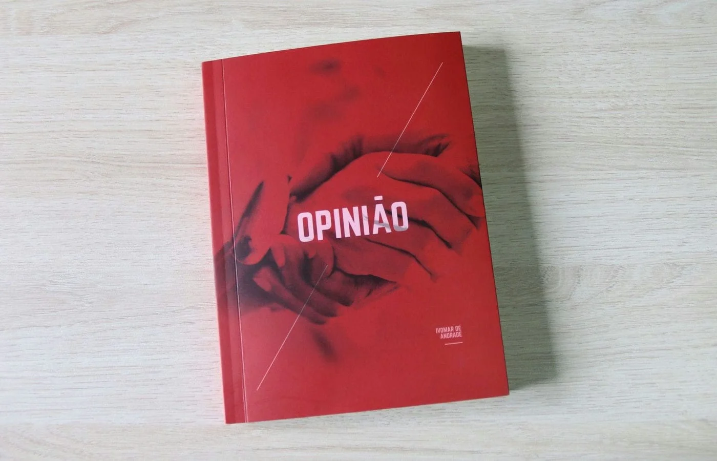 Ivomar de Andrade lança livro