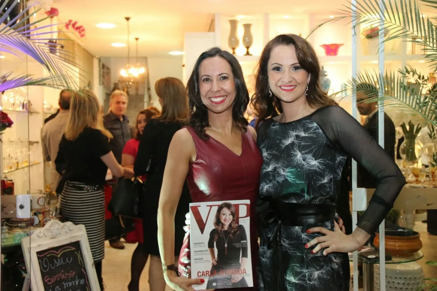 Carla Almeida lança sua capa em Passo Fundo