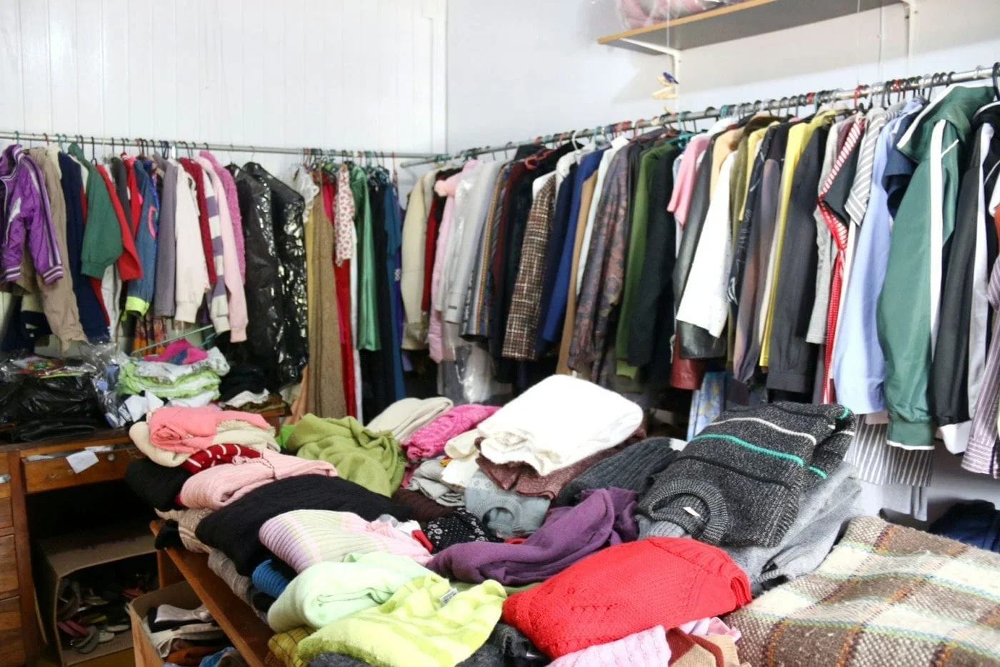 Yacamim inaugura Brechó permanente