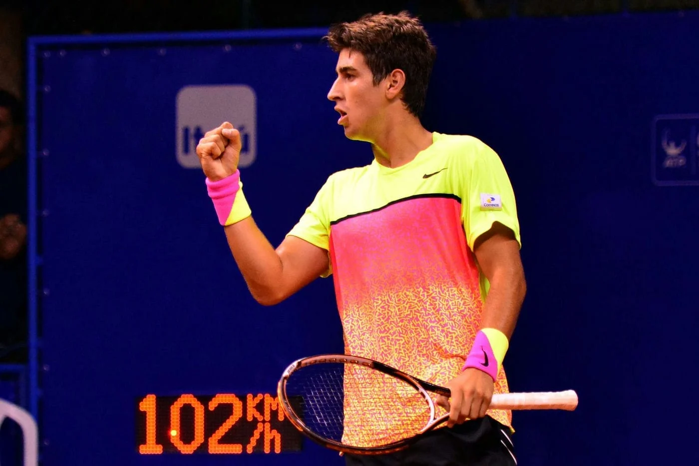 Orlando Luz segue jogando na gira européia