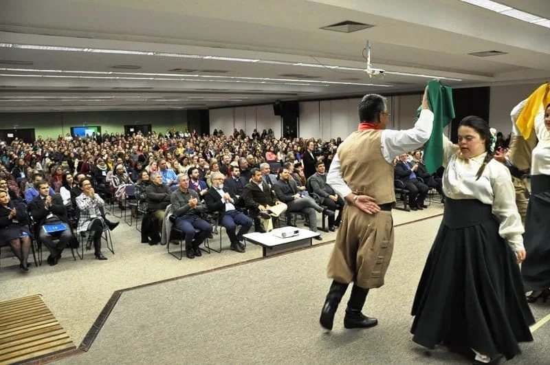 Congresso reúne representantes das Apaes de todo o Estado na UPF