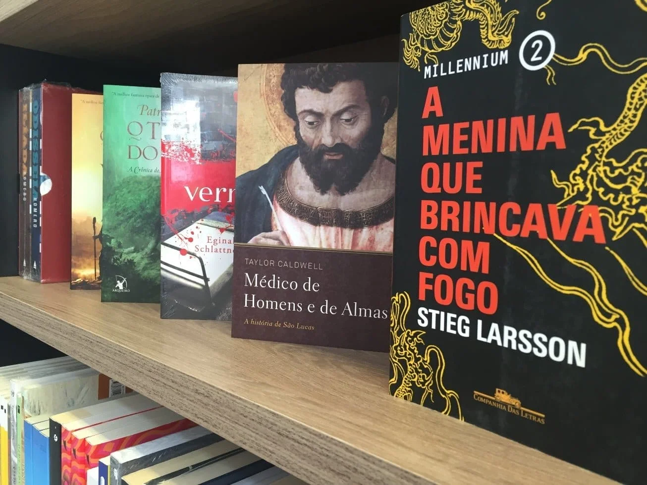 Mini Feira do Livro acontece de 2 a 10 de julho em Passo Fundo