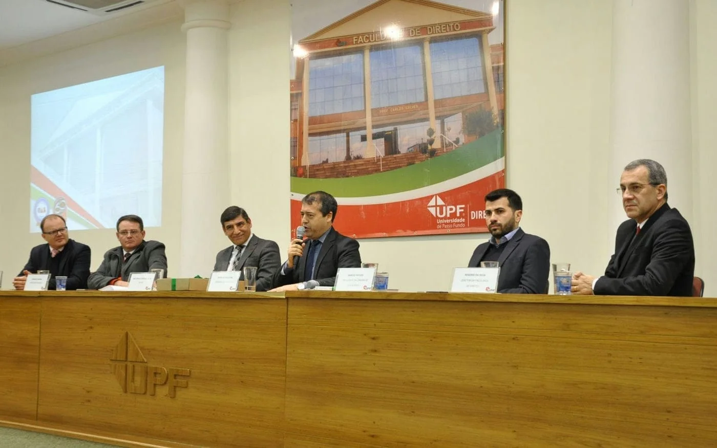 Em palestra na UPF, ministro do Trabalho Ronaldo Nogueira garante que nenhum direito do trabalhador será subtraído