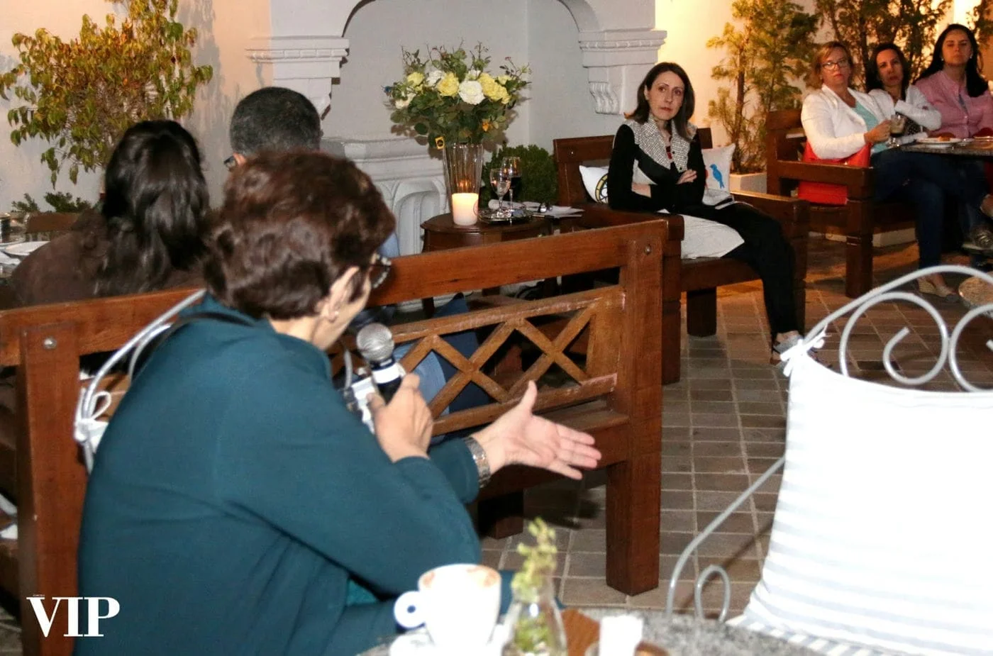 Café com Leitura – Bate-papo com Luciana Lhullier