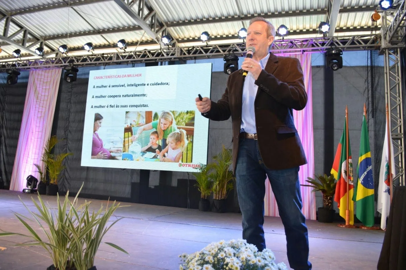 Encontro de Mulheres Cotrijal: Um dia dedicado à mulher