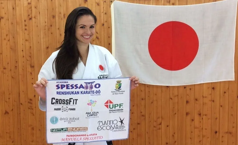 Manuela Spessatto participa de curso no Japão