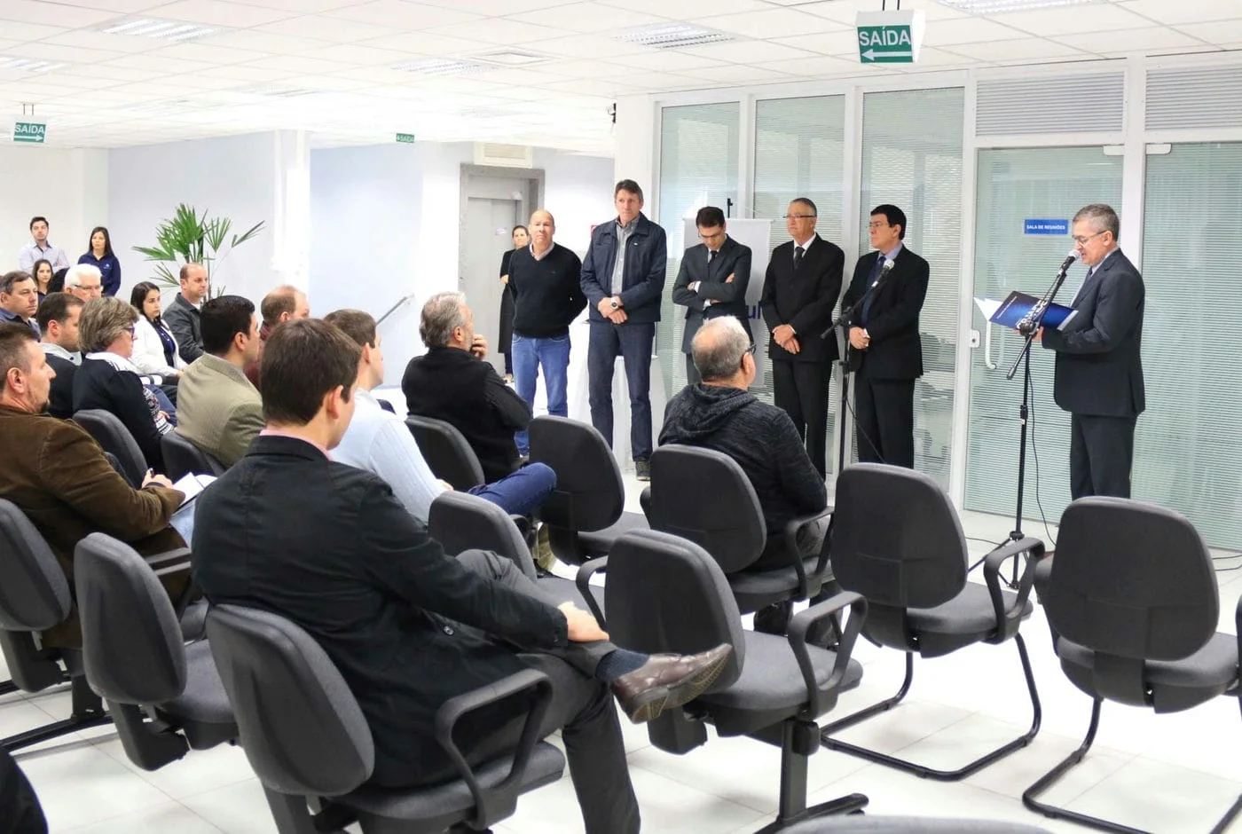 Banrisul inaugura oficialmente nova agência em Carazinho