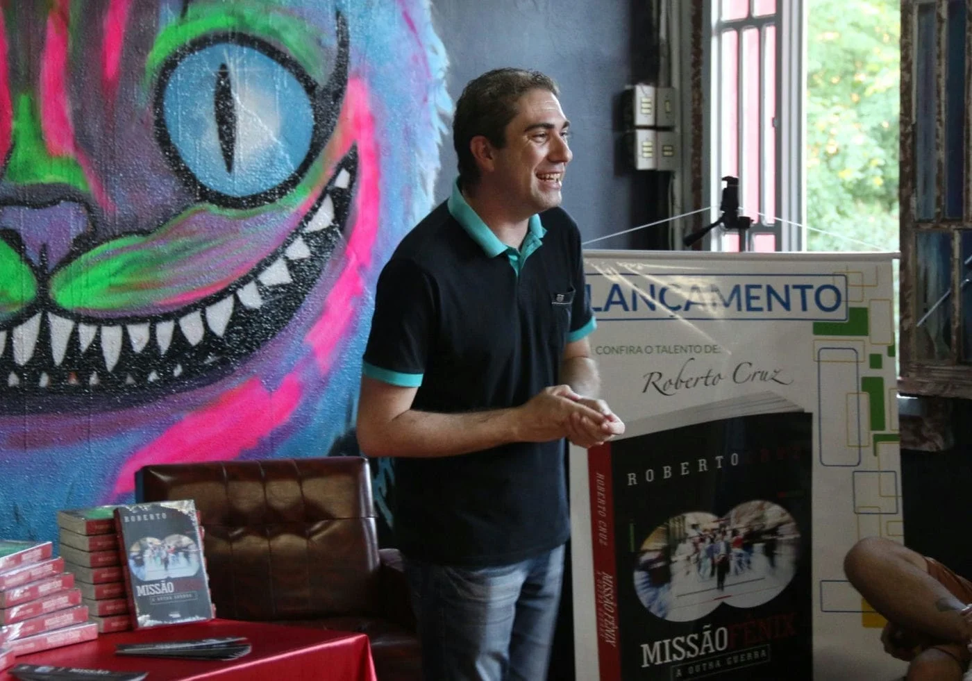 Roberto Cruz lança seu livro “Missão Fênix” na Arteria
