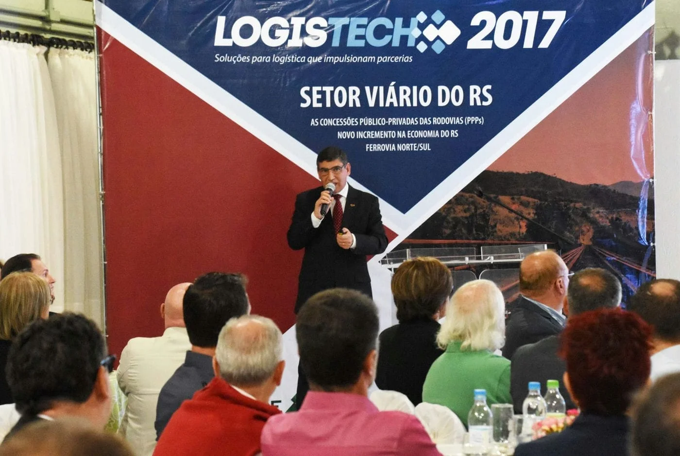 Fórum dos Prefeitos exalta o protagonismo regional da UPF