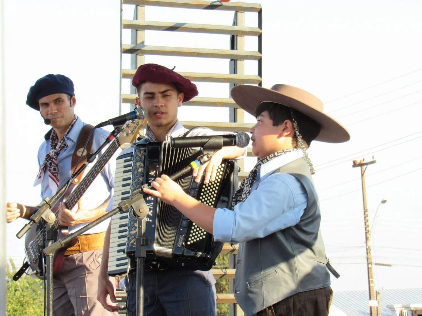 Thomas Machado se apresenta em Carazinho