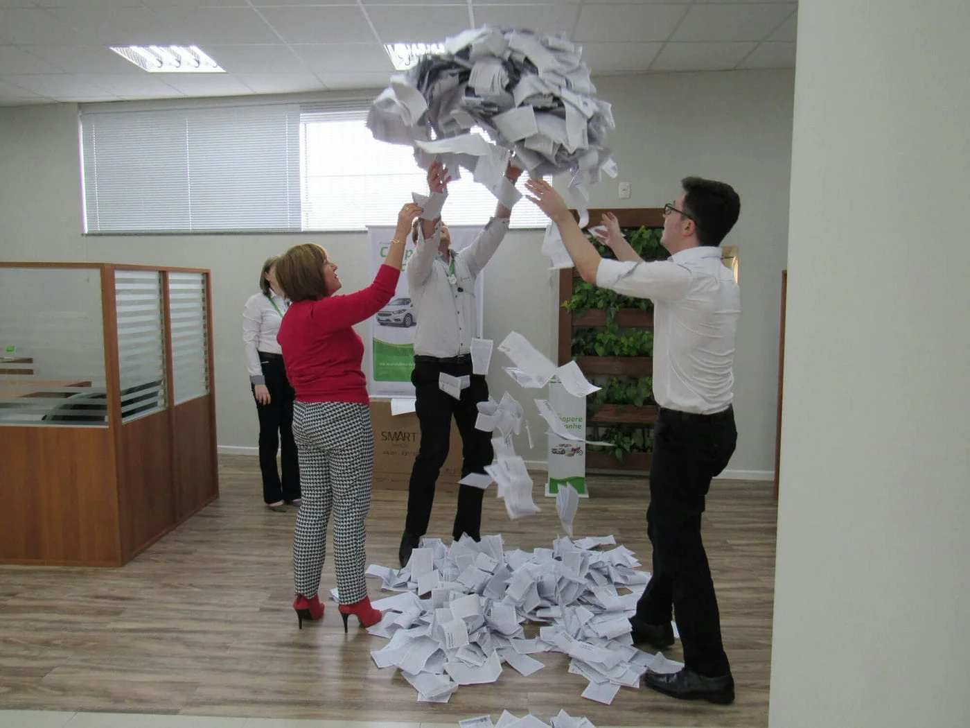 Sicredi realiza sorteio da promoção Coopere e Ganhe