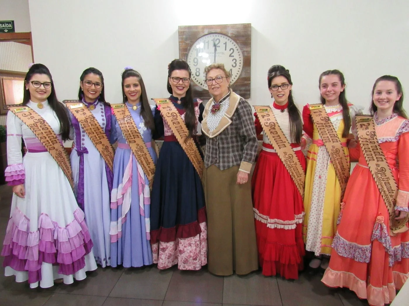 Primeiras Prendas do Estado visitam Carazinho