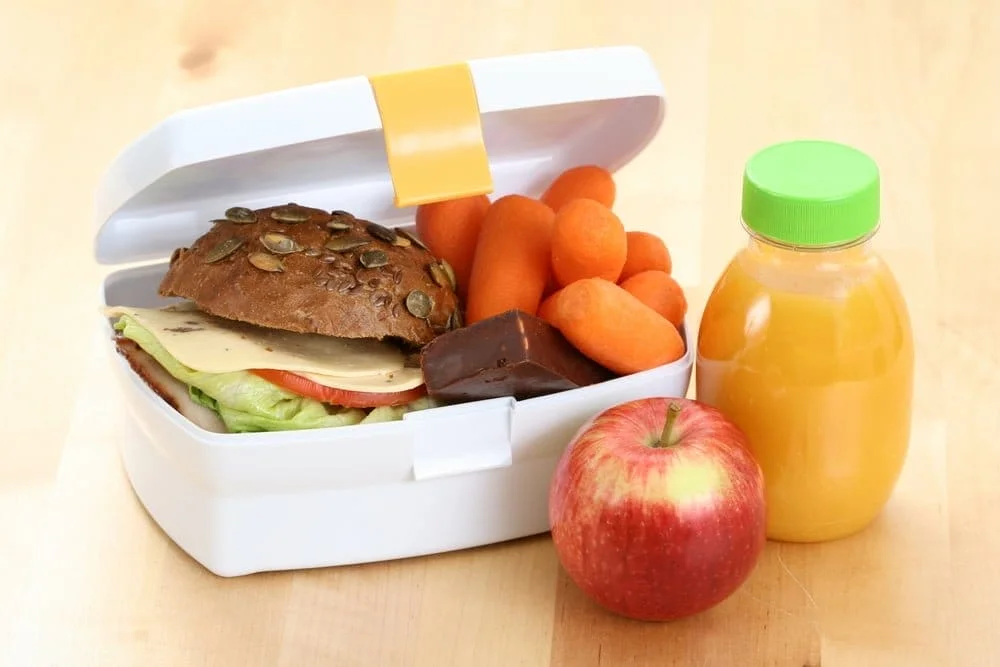 Volta às aulas: O que colocar na lancheira do meu filho?