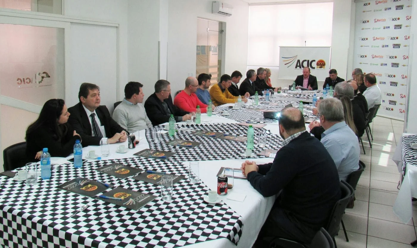 José Carlos Carles de Souza participa do Ideias na Mesa, da ACIC