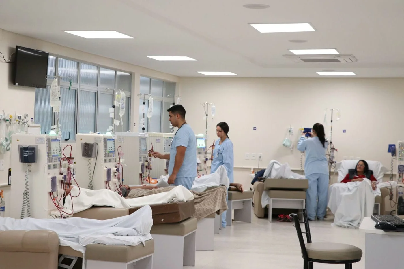 HSVP inaugura Serviço de Terapia Renal Substitutiva