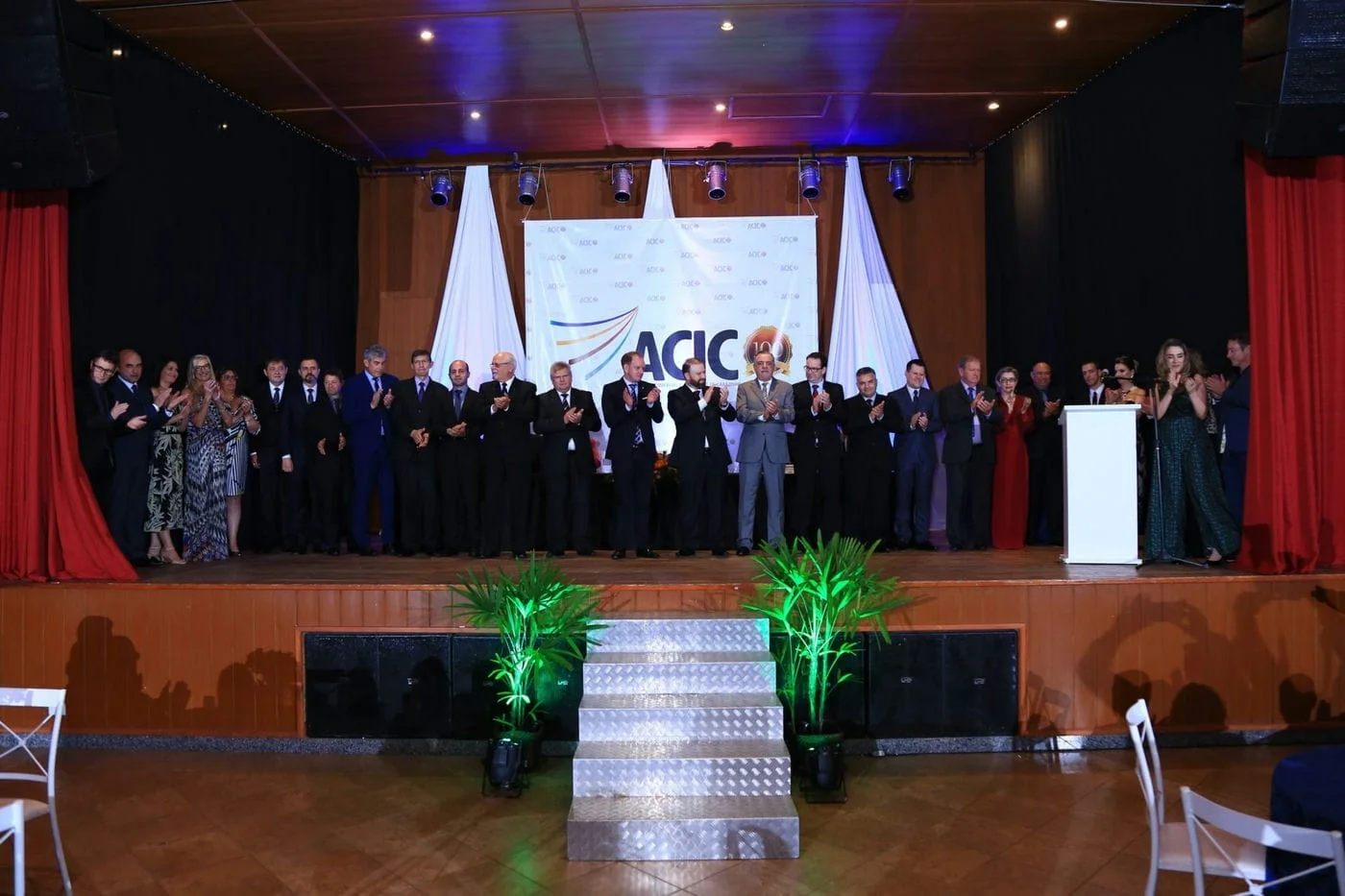 Cerimônia de Posse reúne nova Diretoria Executiva da ACIC e convidados.