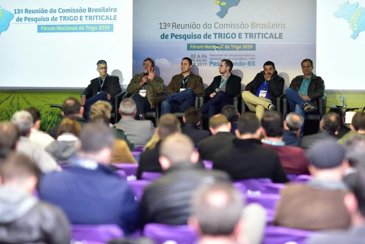 Viabilidade econômica, qualidade e avanços da pesquisa são discutidos no Fórum Nacional do Trigo