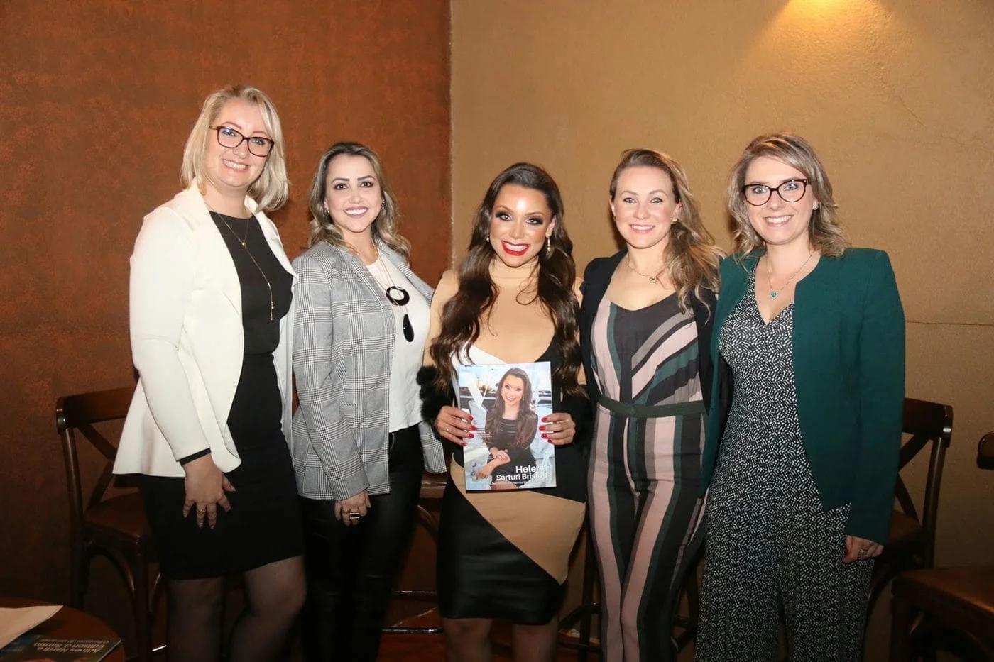 Happy Hour de lançamento da edição de julho da Contato VIP, em Marau, tem bate-papo sobre estética