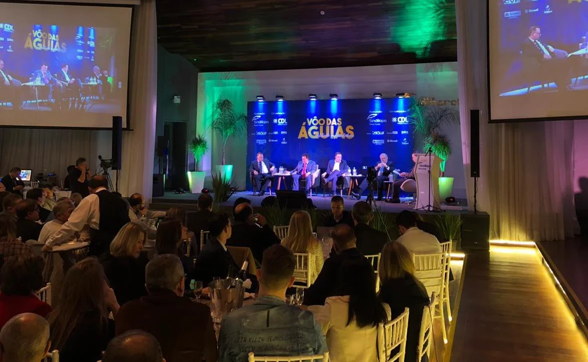 Voo das Águias – evento é sucesso em Passo Fundo