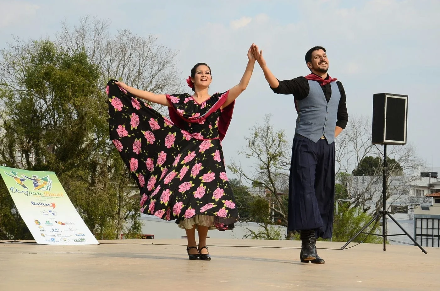 O folclore de volta à Passo Fundo