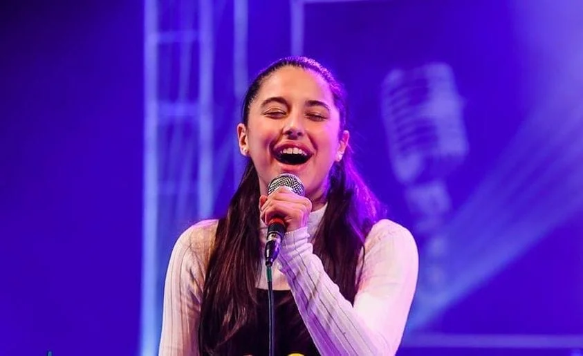 Passo-fundense Emily Teixeira participará do The Voice Kids neste domingo