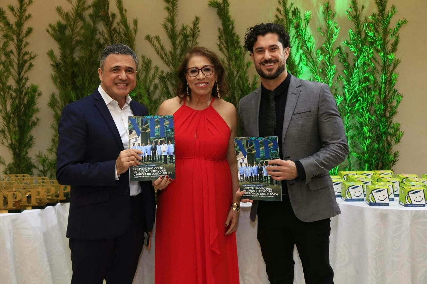 Prêmio VIP Profissionais do Ano e lançamento da edição de Dezembro