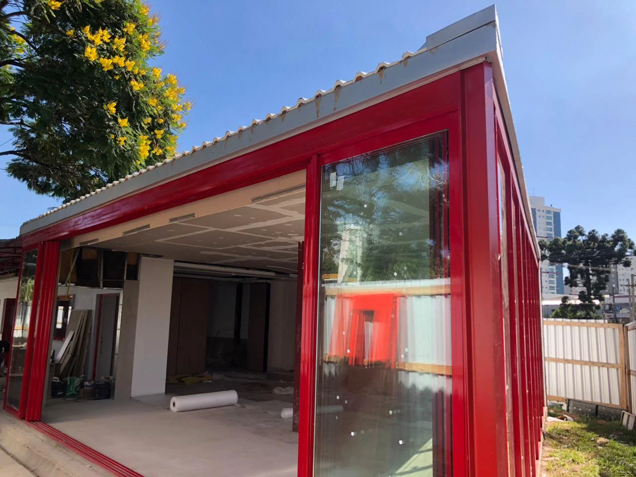 Obras da Escola Pública de Música Yamandu Costa chegam a 70%