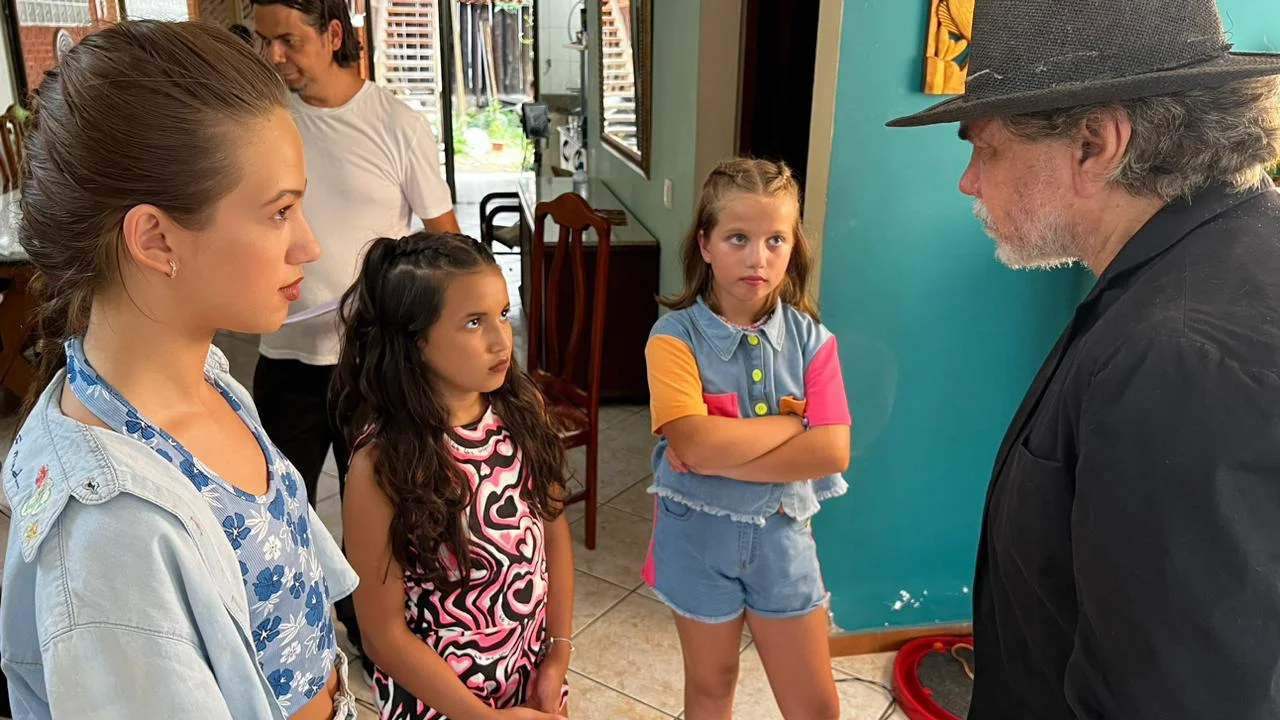 Behavior 2: Marias gravam websérie no Rio de Janeiro