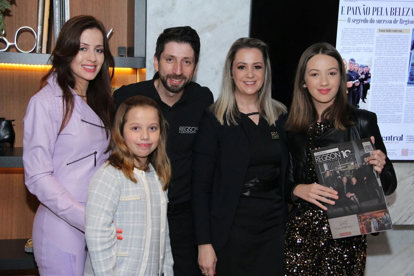 Marias participam de lançamento do Jornal Regison Cabeleireiros