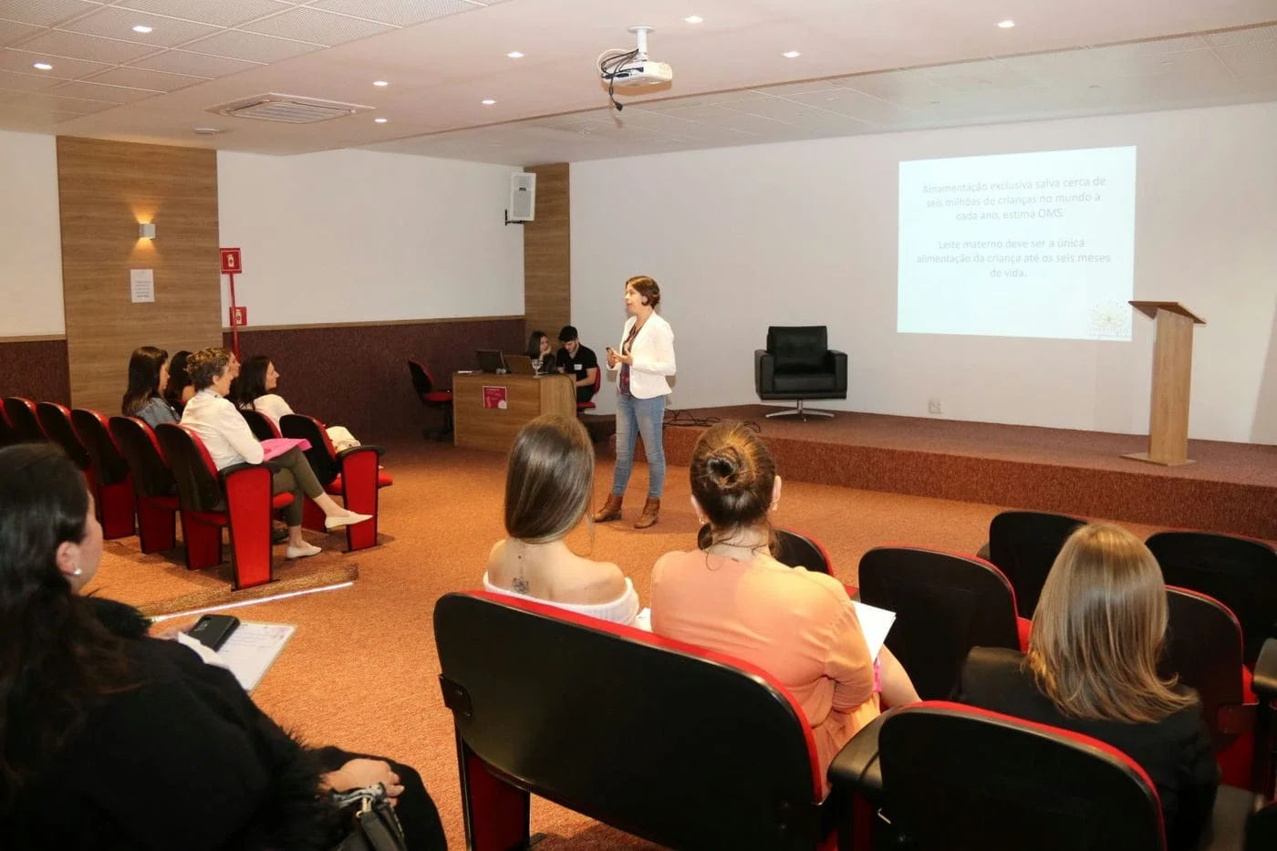 1º Simpósio de Saúde da Mulher aborda a gestação e o puerpério