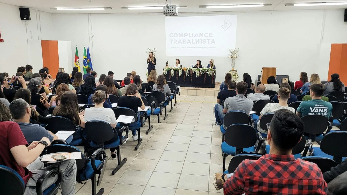 Semana do Direito da Faculdade Anhanguera debate temas atuais da área com palestrantes convidados