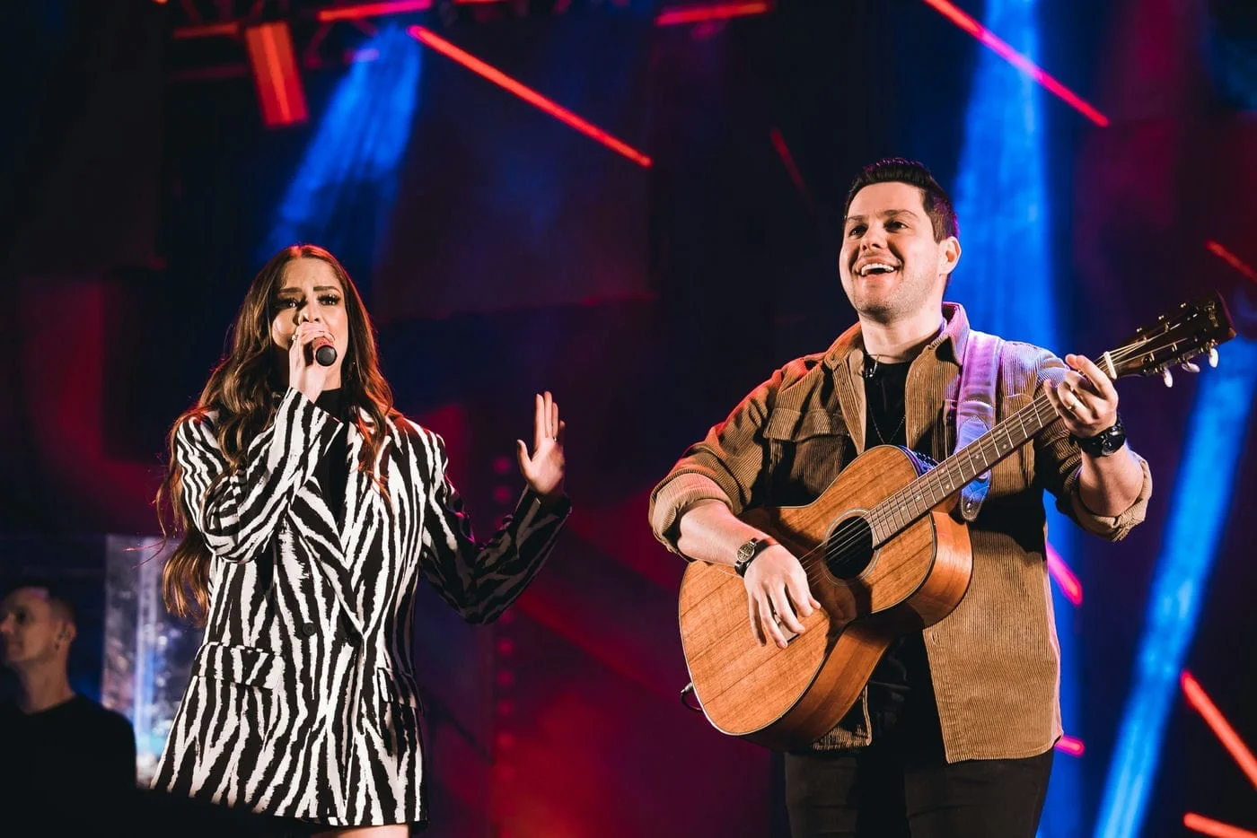 Show com Maria Cecília e Rodolfo marca a abertura oficial da programação de aniversário de Carazinho