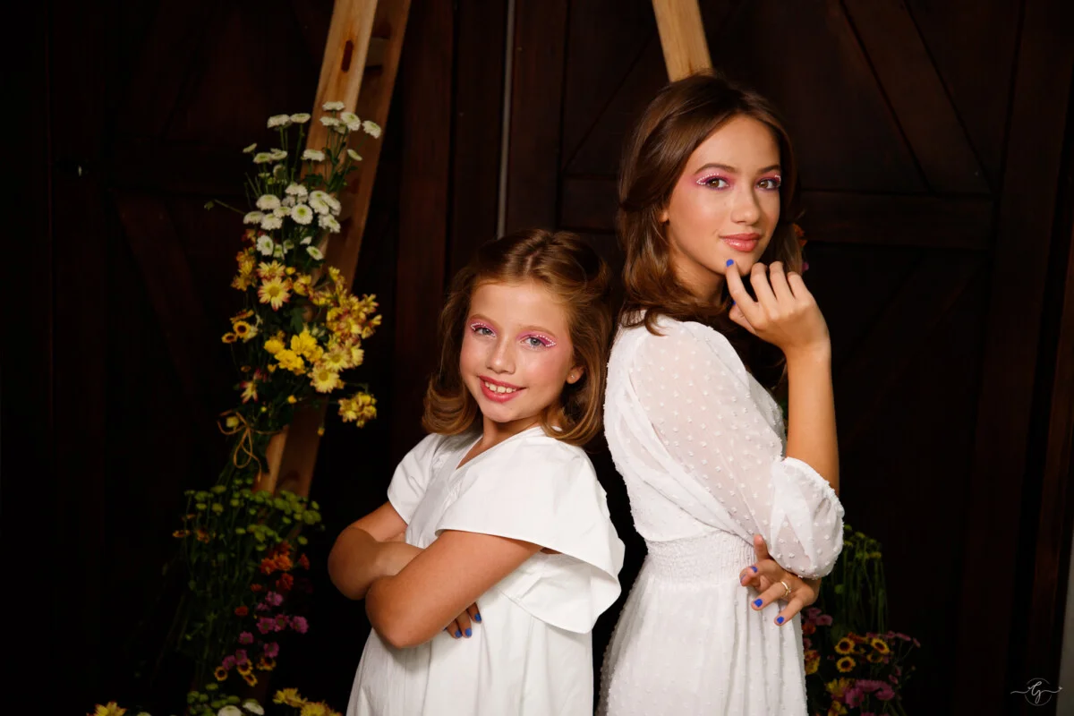 Relembre: há um ano, Maria Antônia e Maria Gabi gravavam filme, estrelavam editorial e participavam de sessão de fotos de uma grande marca