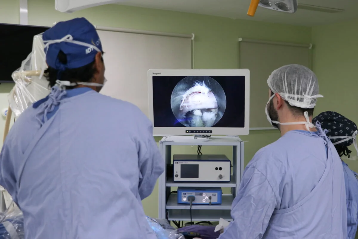 Serviço de Coluna do HSVP/IOT alcança a marca de mais de 330 cirurgias videoendoscópicas de coluna