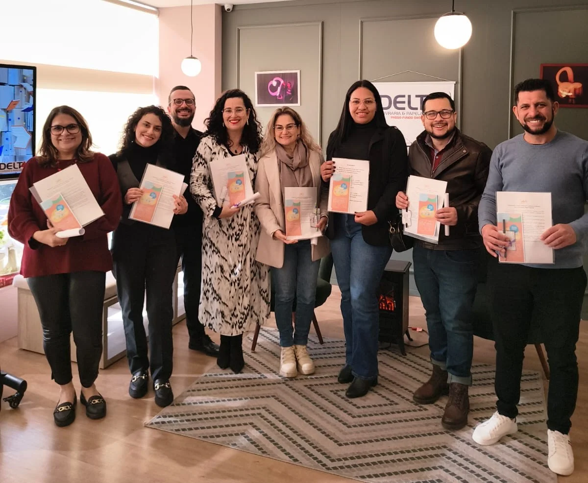 Escola de Contadores de Histórias é lançada em Passo Fundo